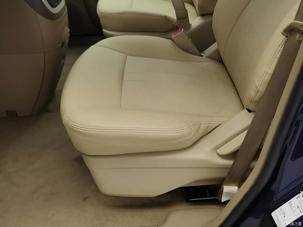 Buick GL8, 2016 20