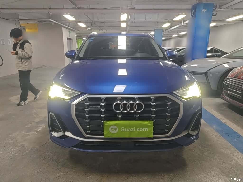 Audi Q3, 2019 3