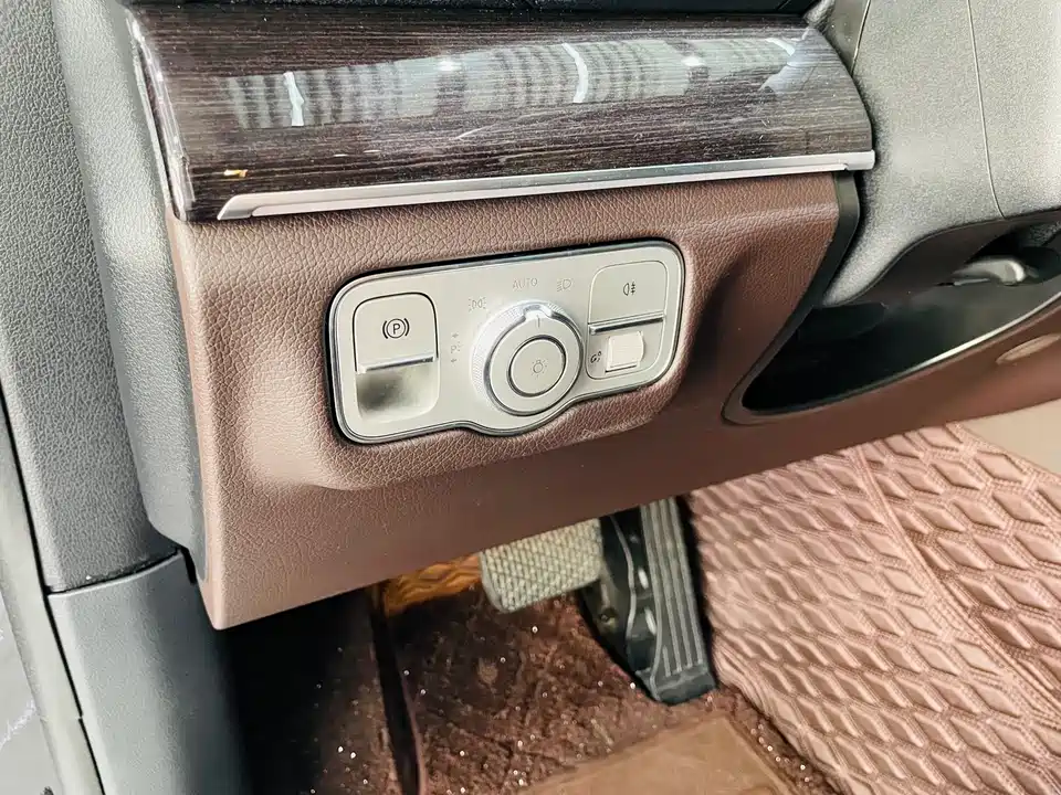 Mercedes-Benz GLE Mercedes-Benz GLE