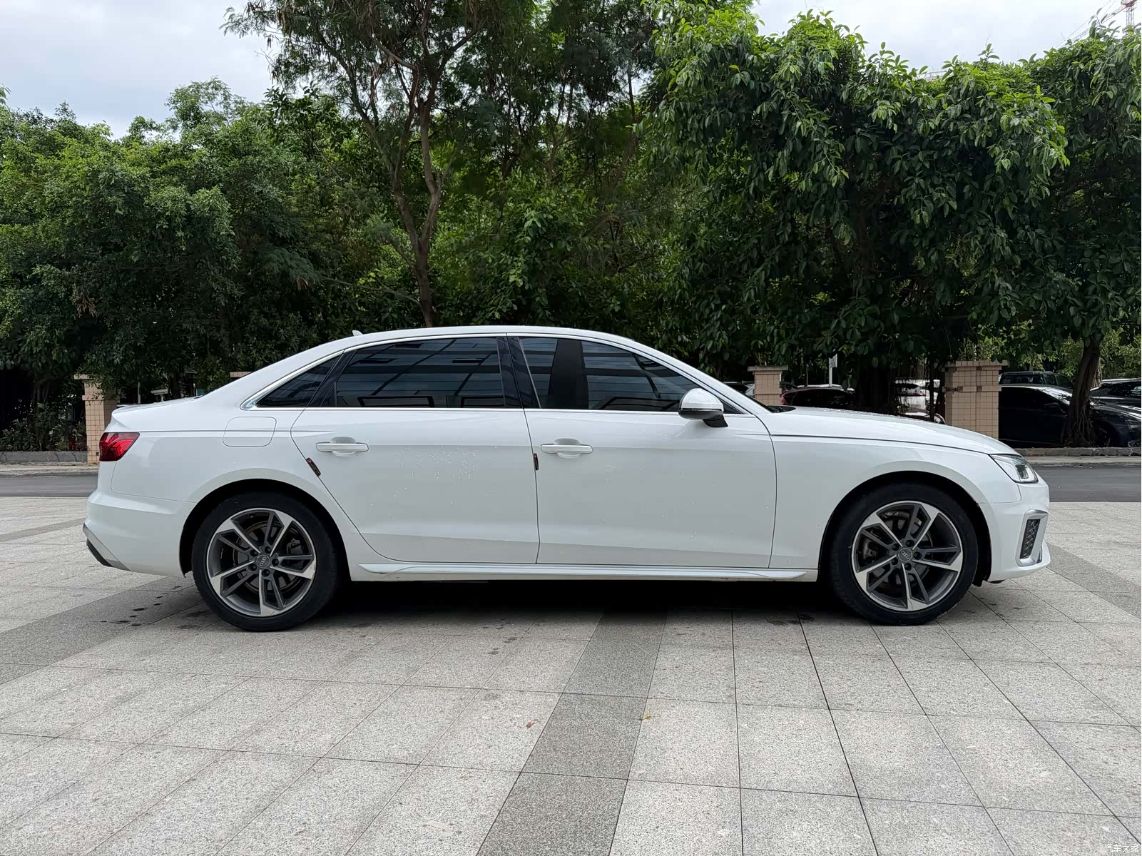 Audi A4L, 2020 17