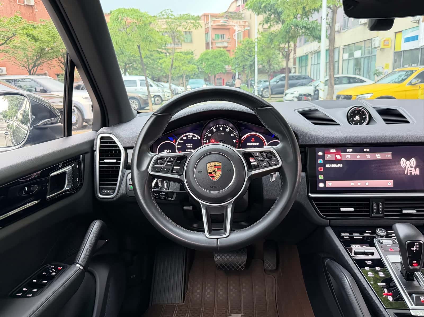 Porsche Cayenne, 2023 18
