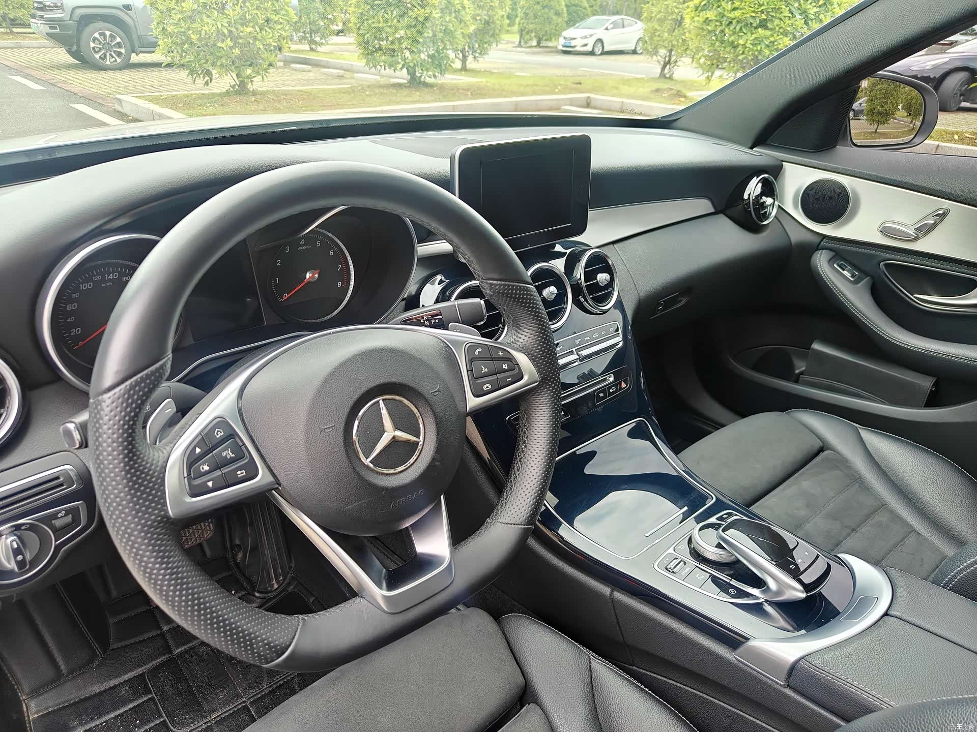 Mercedes-Benz C-Class, 2017 13