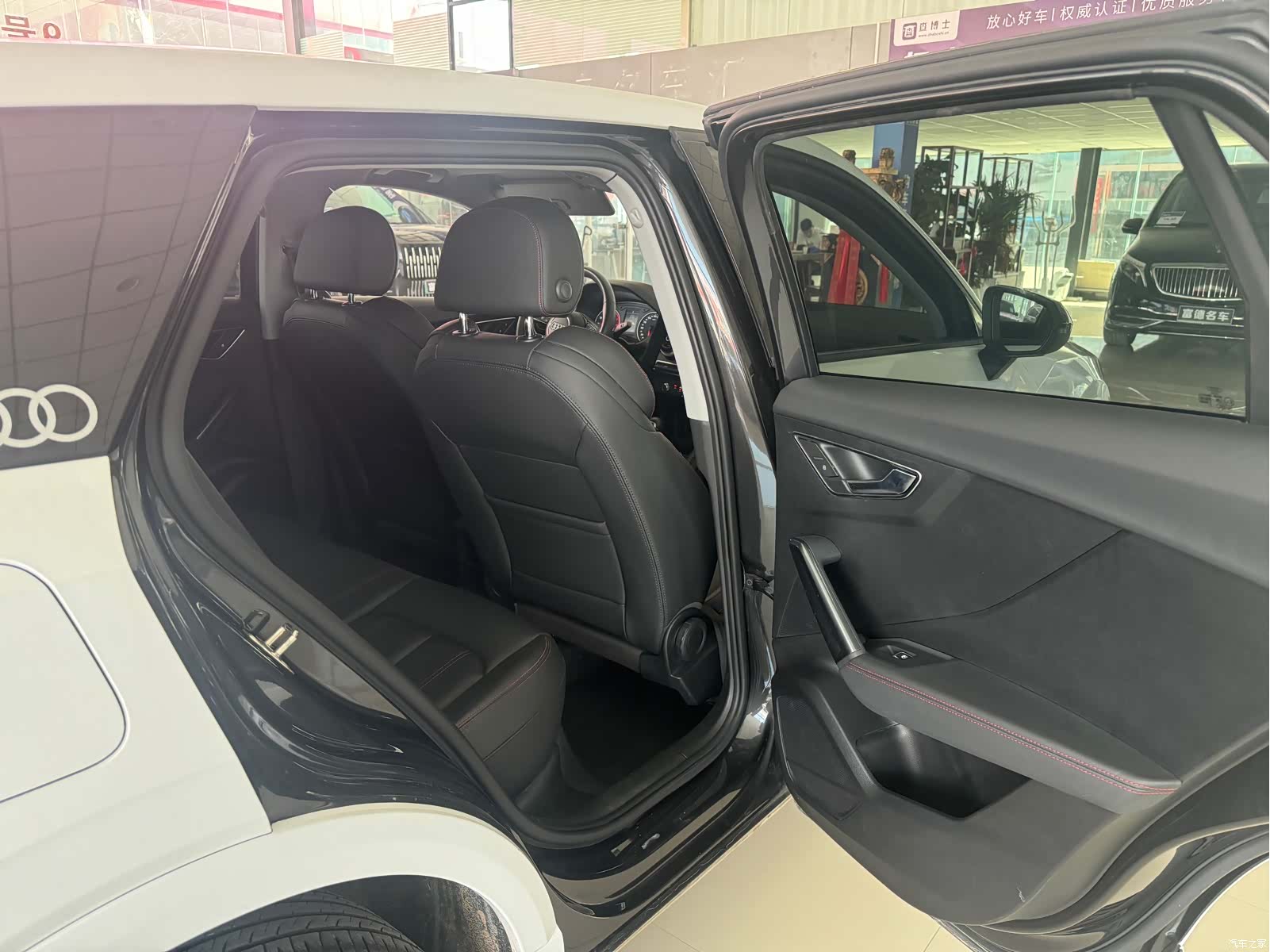 Audi Q2L, 2022 11