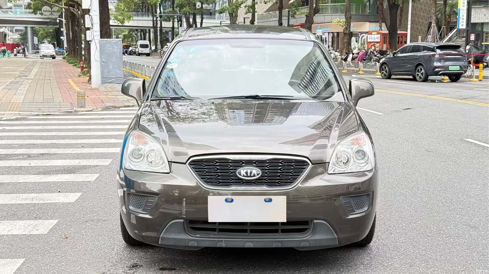 Kia 5, 2011 2
