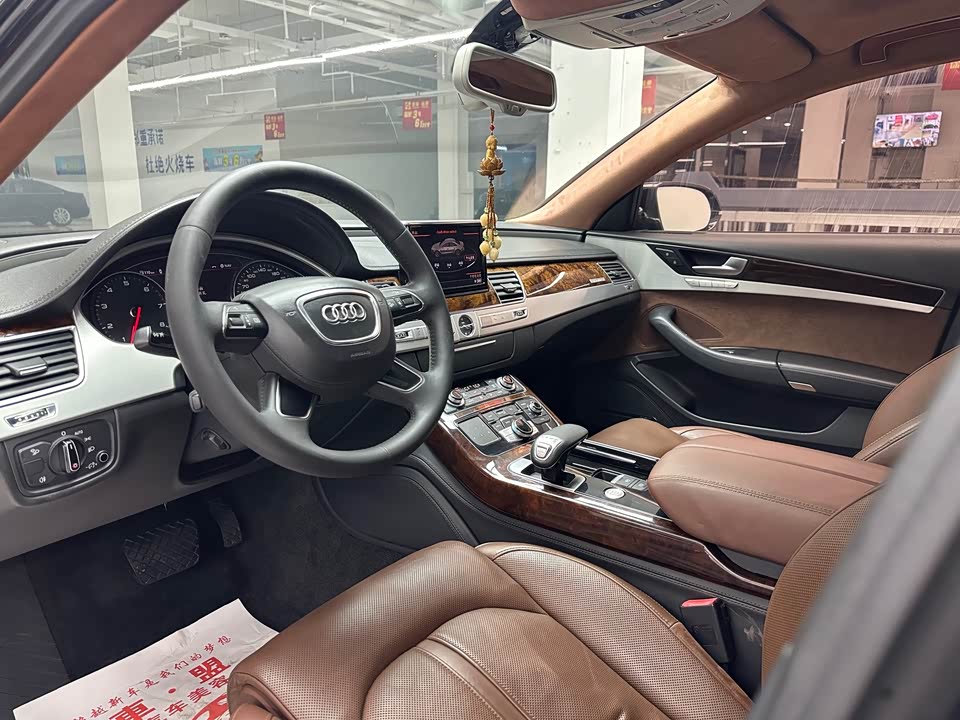 Audi A8 Audi A8