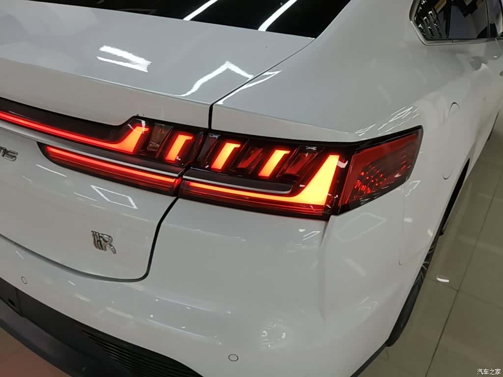 BYD Han, 2023 8