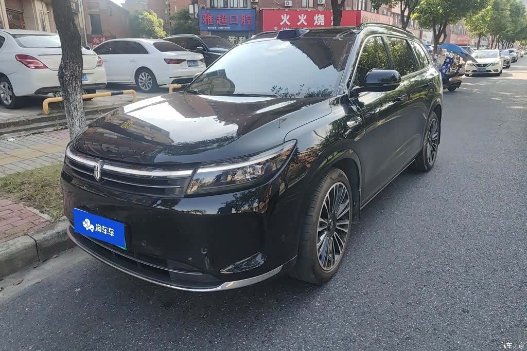 AITO M7, 2024 1