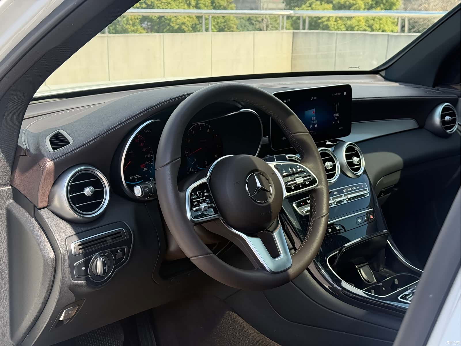 Mercedes-Benz GLC, 2022 4
