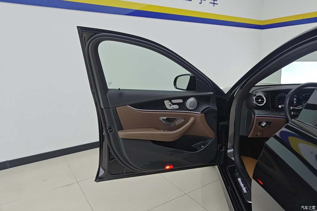 Mercedes-Benz E-Class, 2021 7