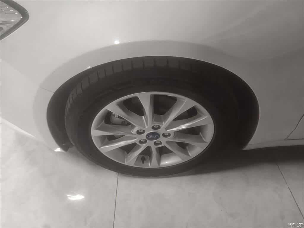 Ford Mondeo, 2018 25