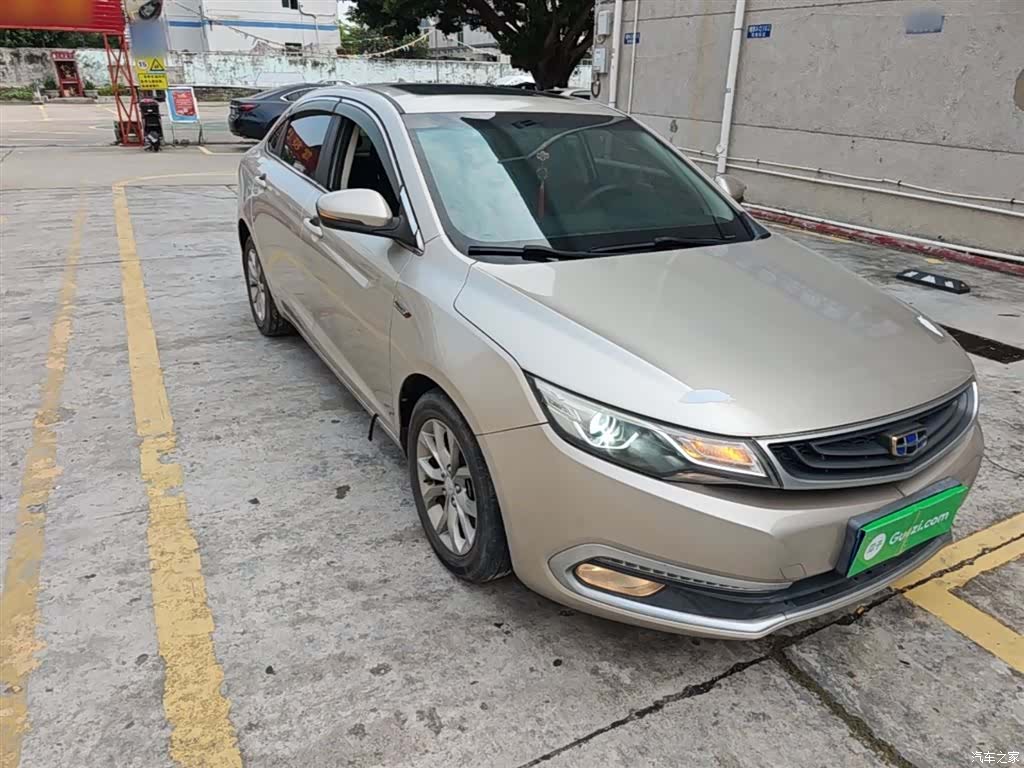 Geely Emgrand, 2016 4