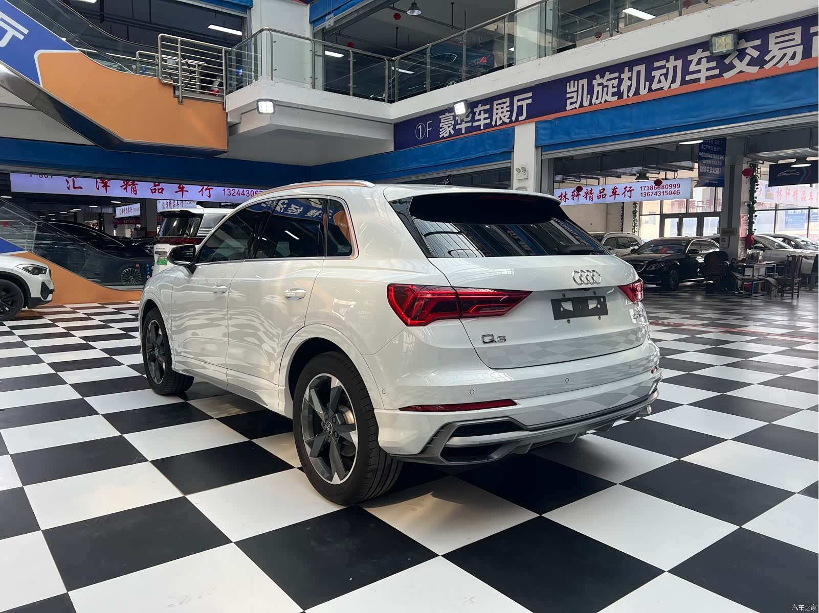 Audi Q3, 2023 17