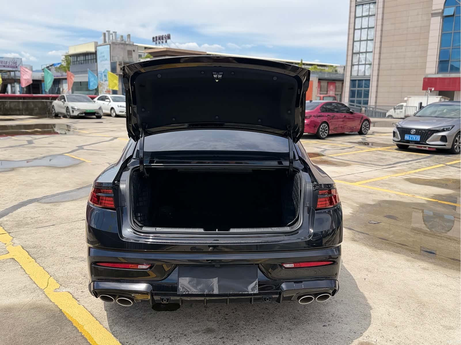 Geely Preface, 2024 11