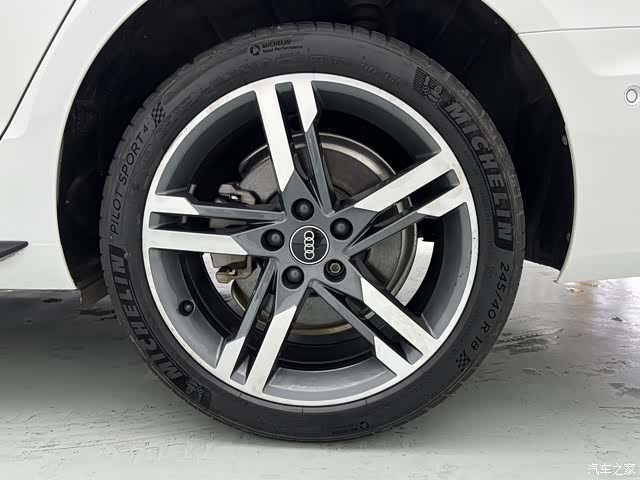 Audi A4L, 2023 17