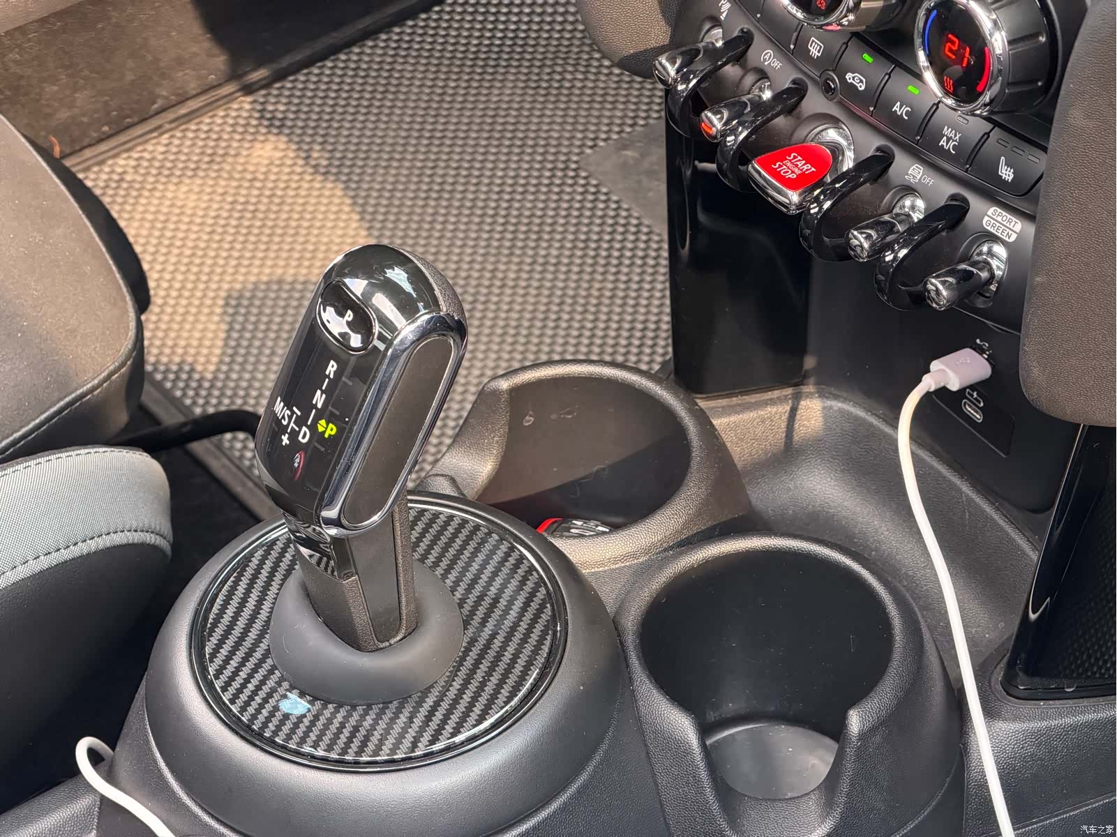 Mini Cooper, 2022 27