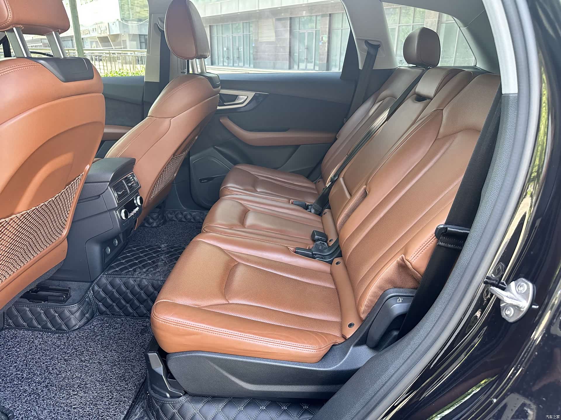 Audi Q7, 2018 6