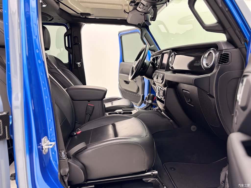 Jeep Wrangler, 2023 22