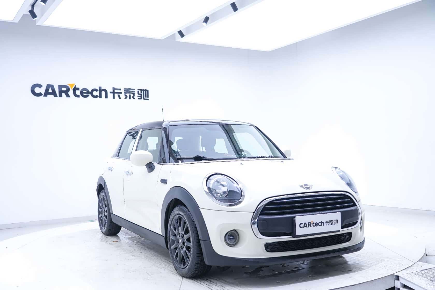 Mini ONE, 2019 7