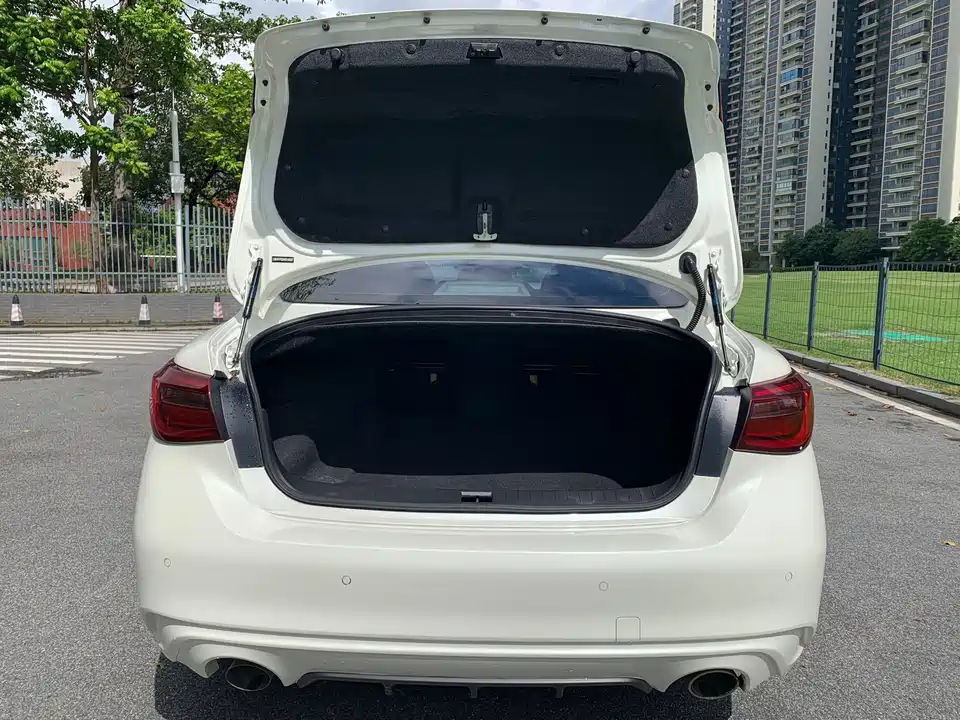 Infiniti Q50L Infiniti Q50L