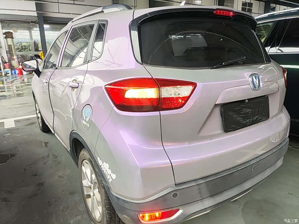 Changan CS15, 2017 23