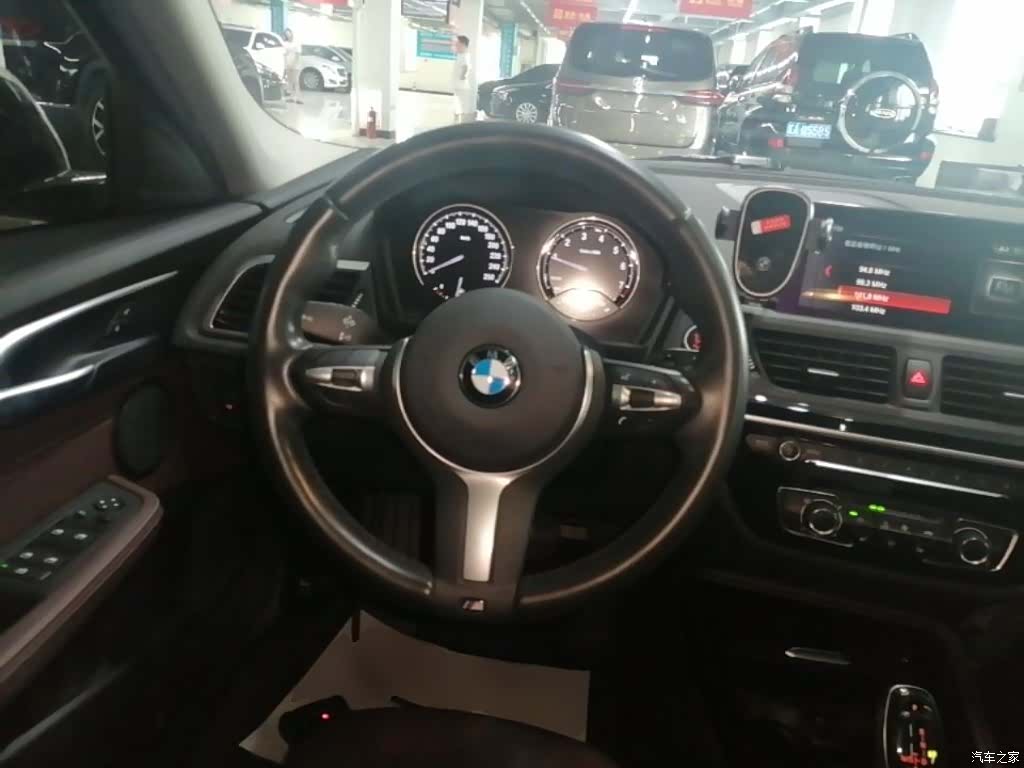 BMW 1 Series, 2020 11
