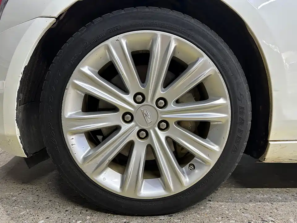 Cadillac ATS-L