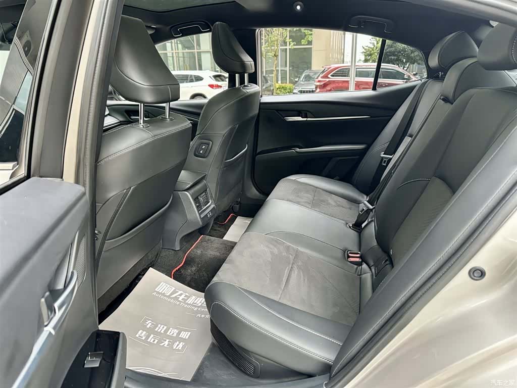 Toyota Camry, 2024 12
