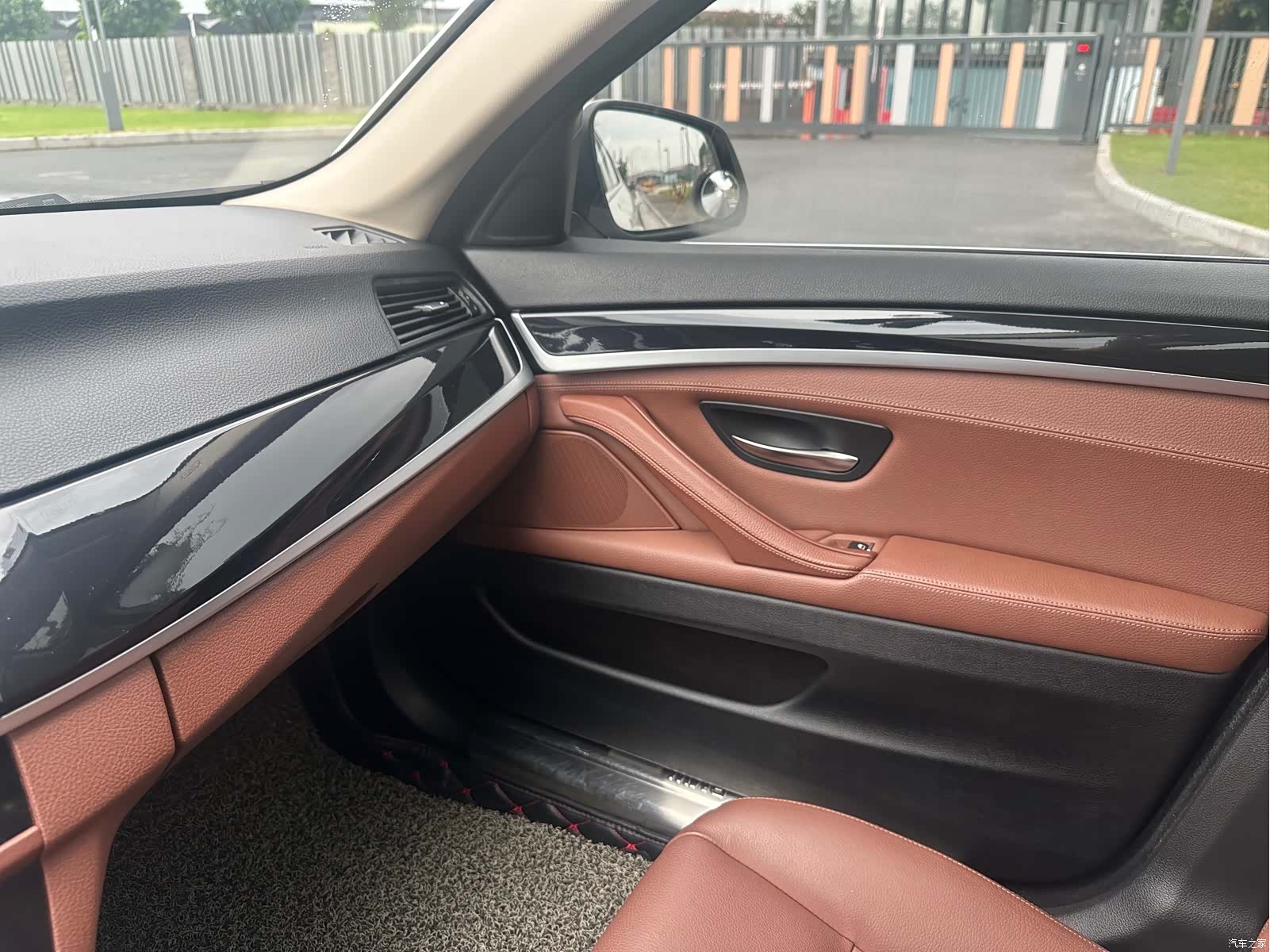 BMW 5 Series, 2017 19