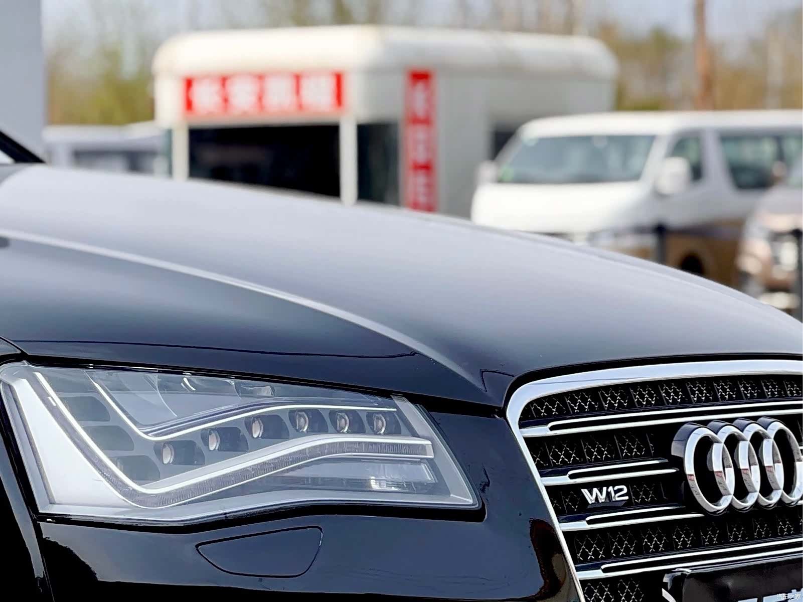 Audi A8L, 2012 7