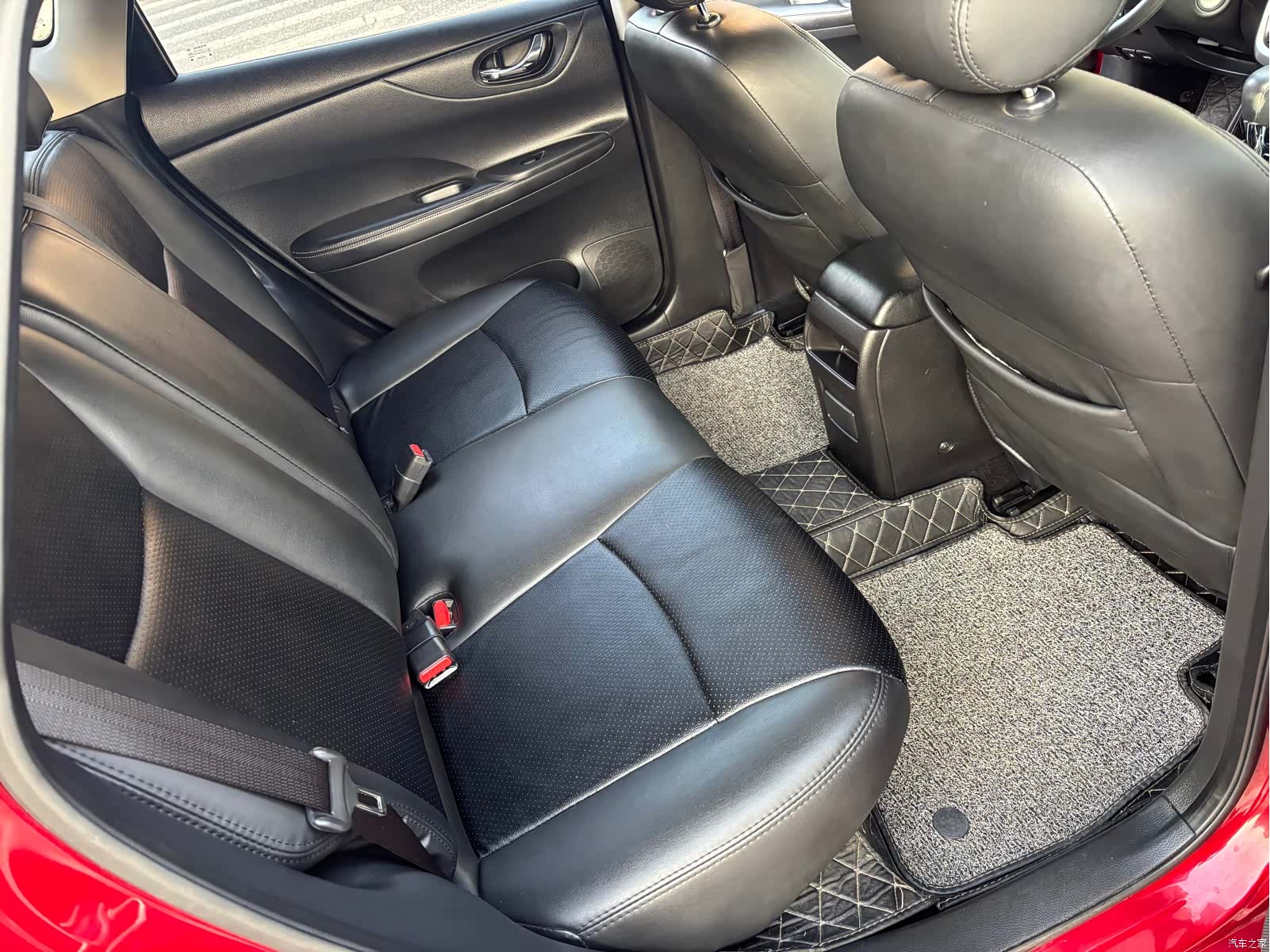 Nissan Tiida, 2018 6