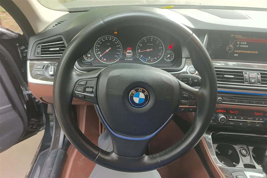 BMW 5 Series, 2017 15