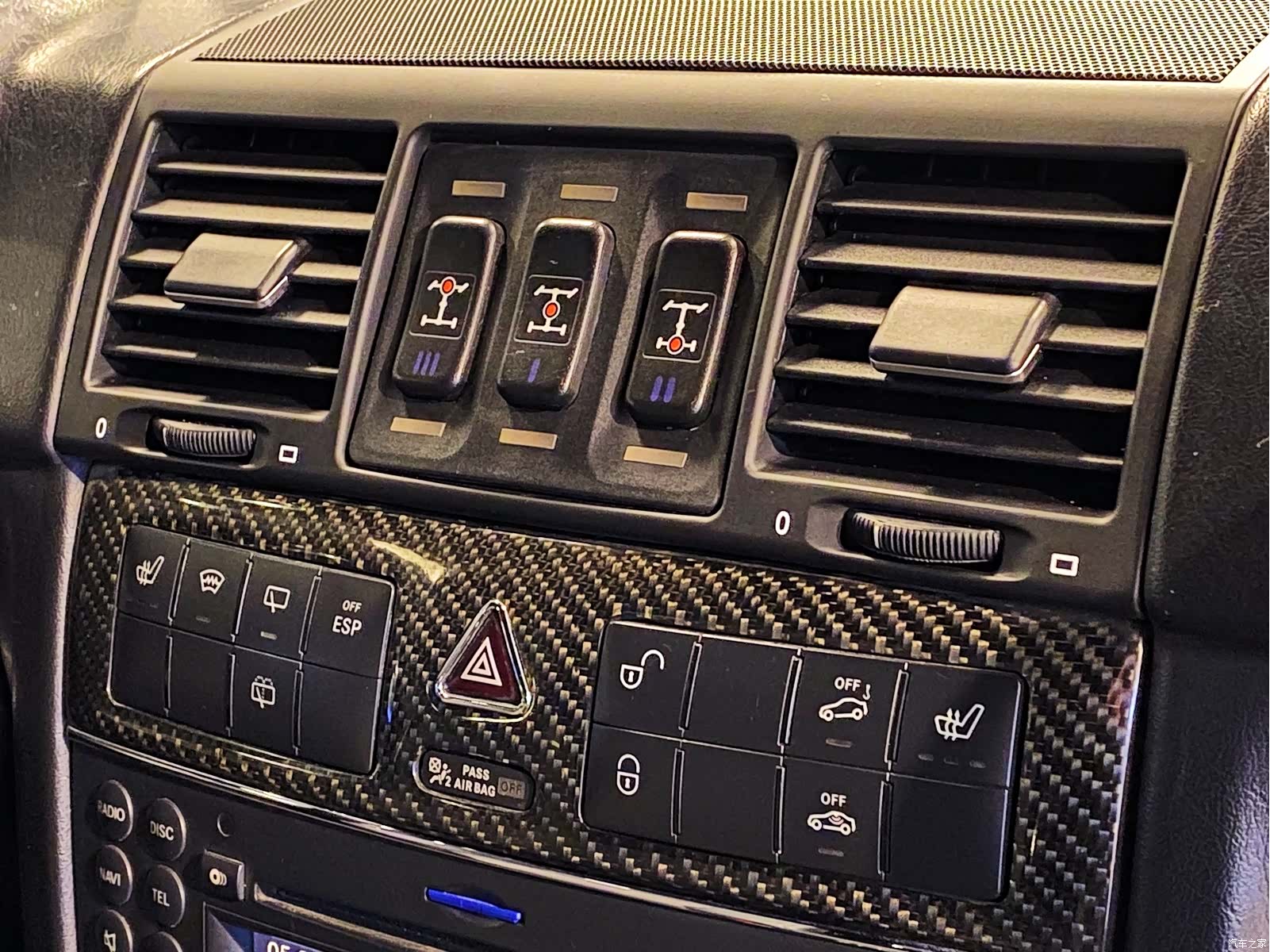 Mercedes-Benz G-Class, 2011 26