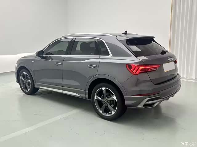Audi Q3, 2021 6
