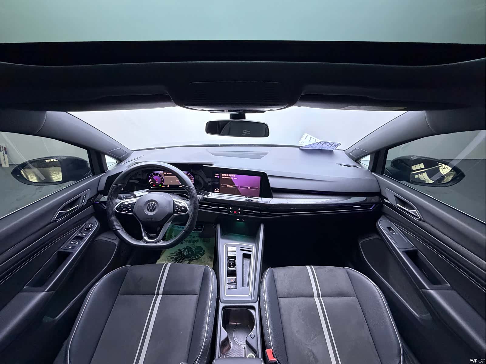 Volkswagen Golf, 2022 22