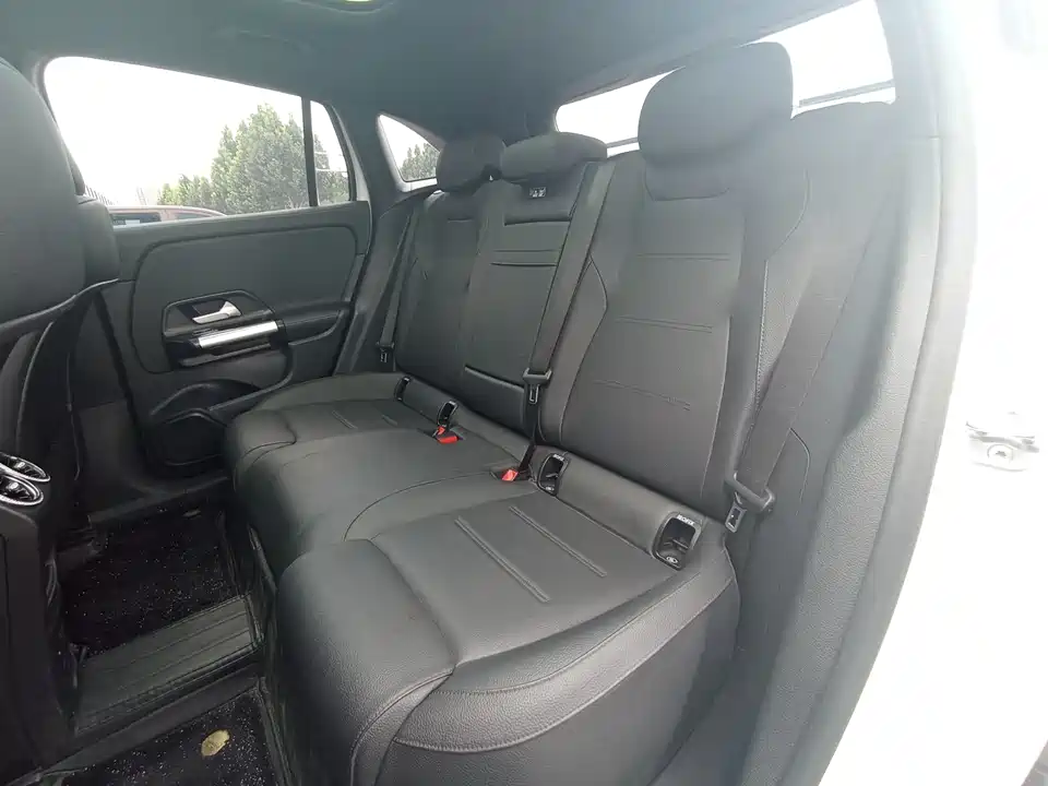 Mercedes-Benz EQA Mercedes-Benz EQA