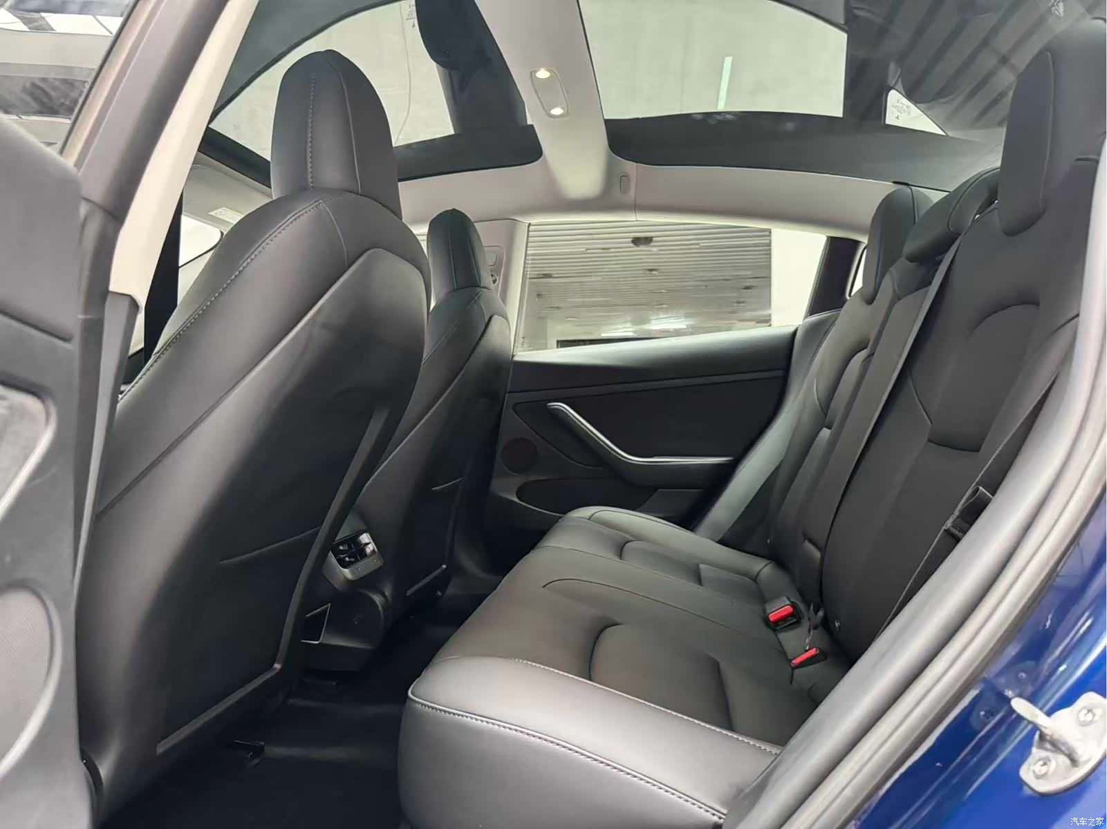 Tesla Model 3, 2021 14