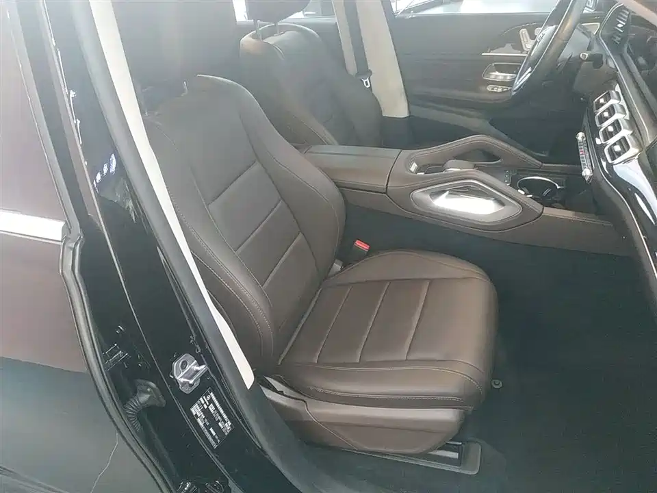 Mercedes-Benz GLE Mercedes-Benz GLE