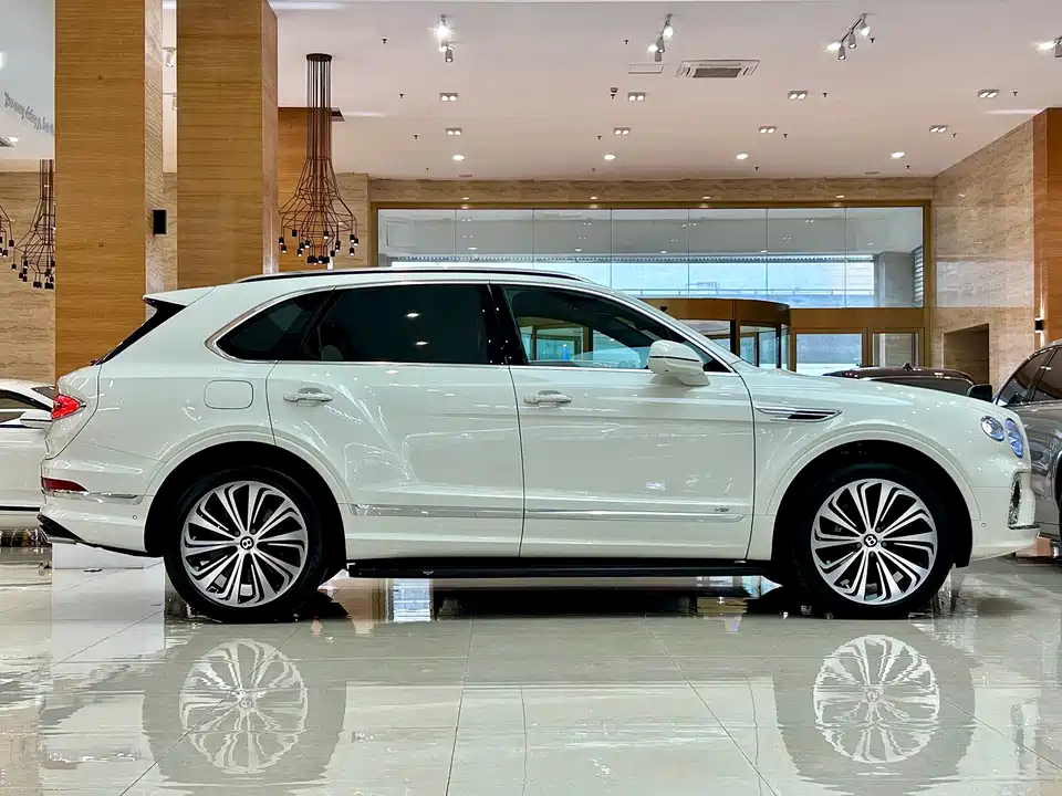 Bentley Tim Yue Bentley Tim Yue