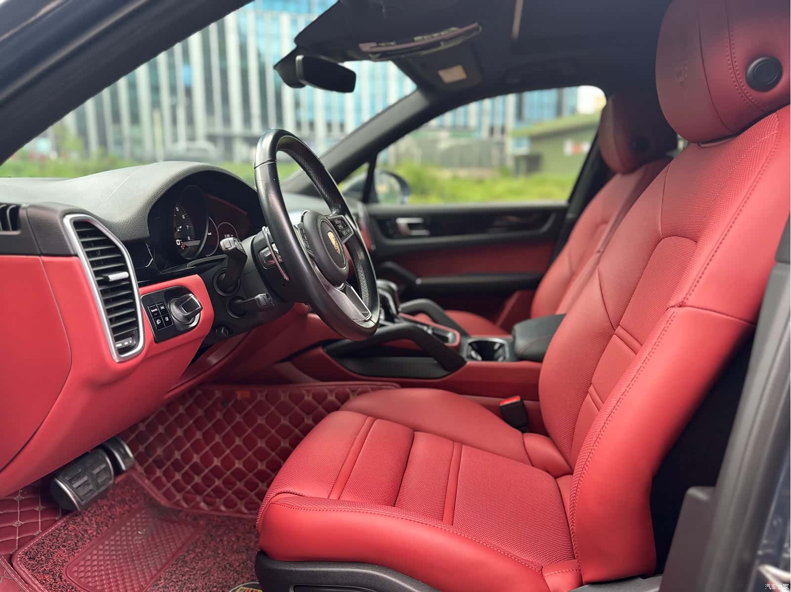 Porsche Cayenne, 2019 9