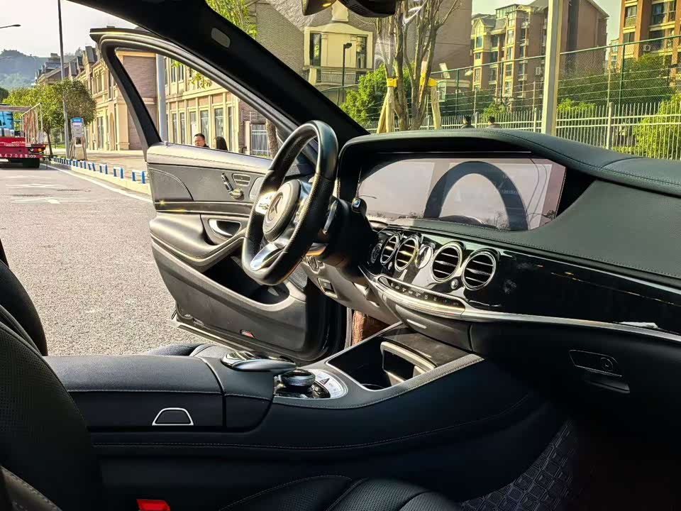Mercedes-Benz S-class