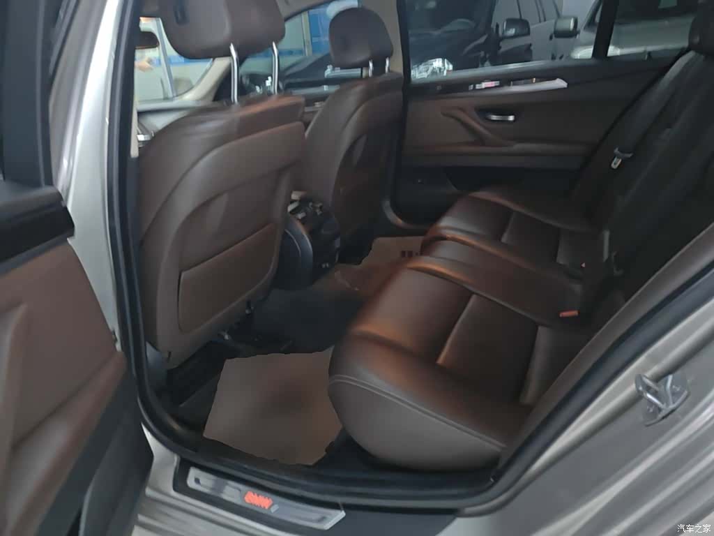 BMW 5 Series, 2015 17