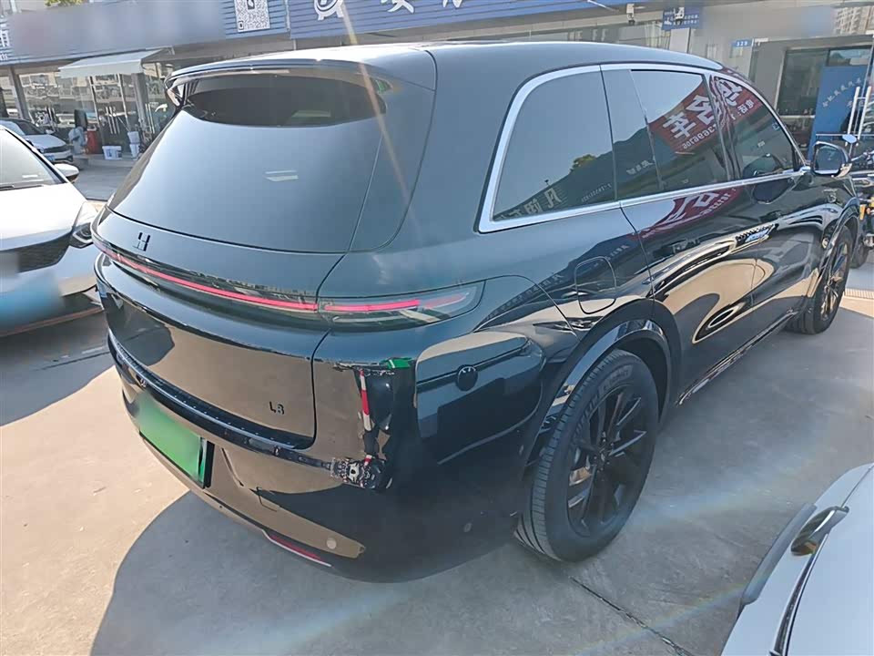 Li Auto Ideal L8