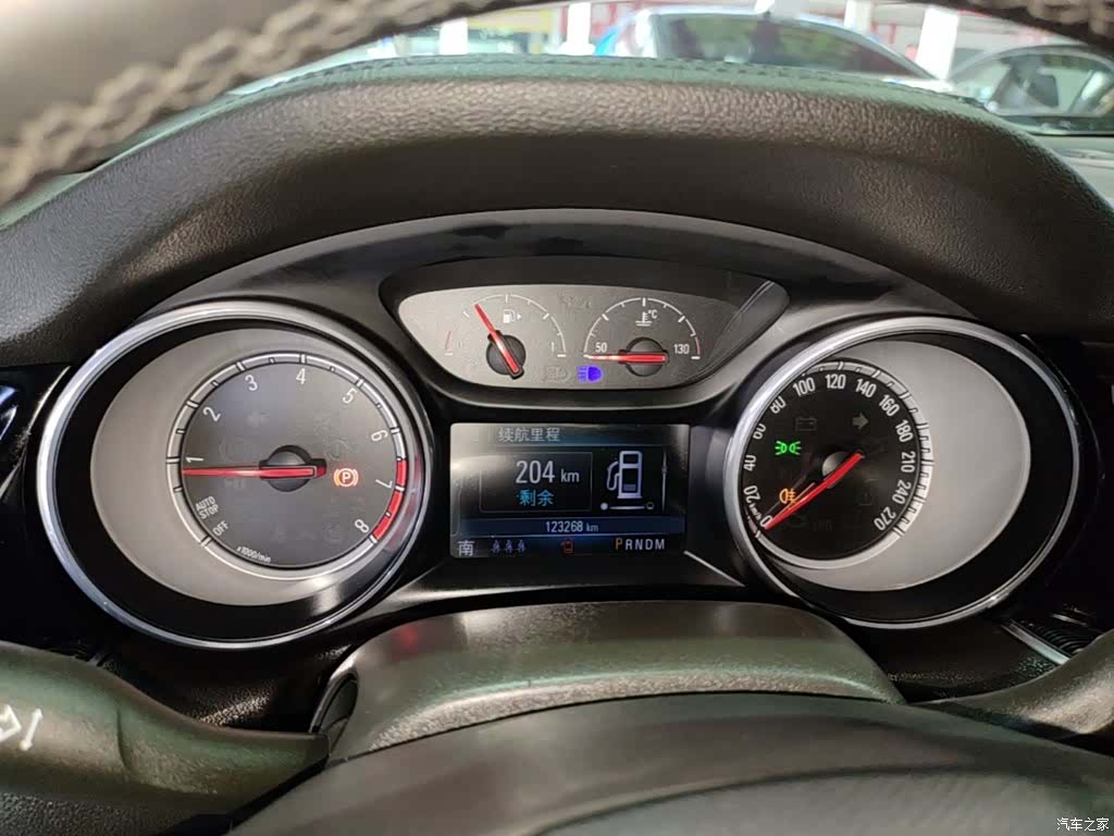 Buick Regal, 2018 12