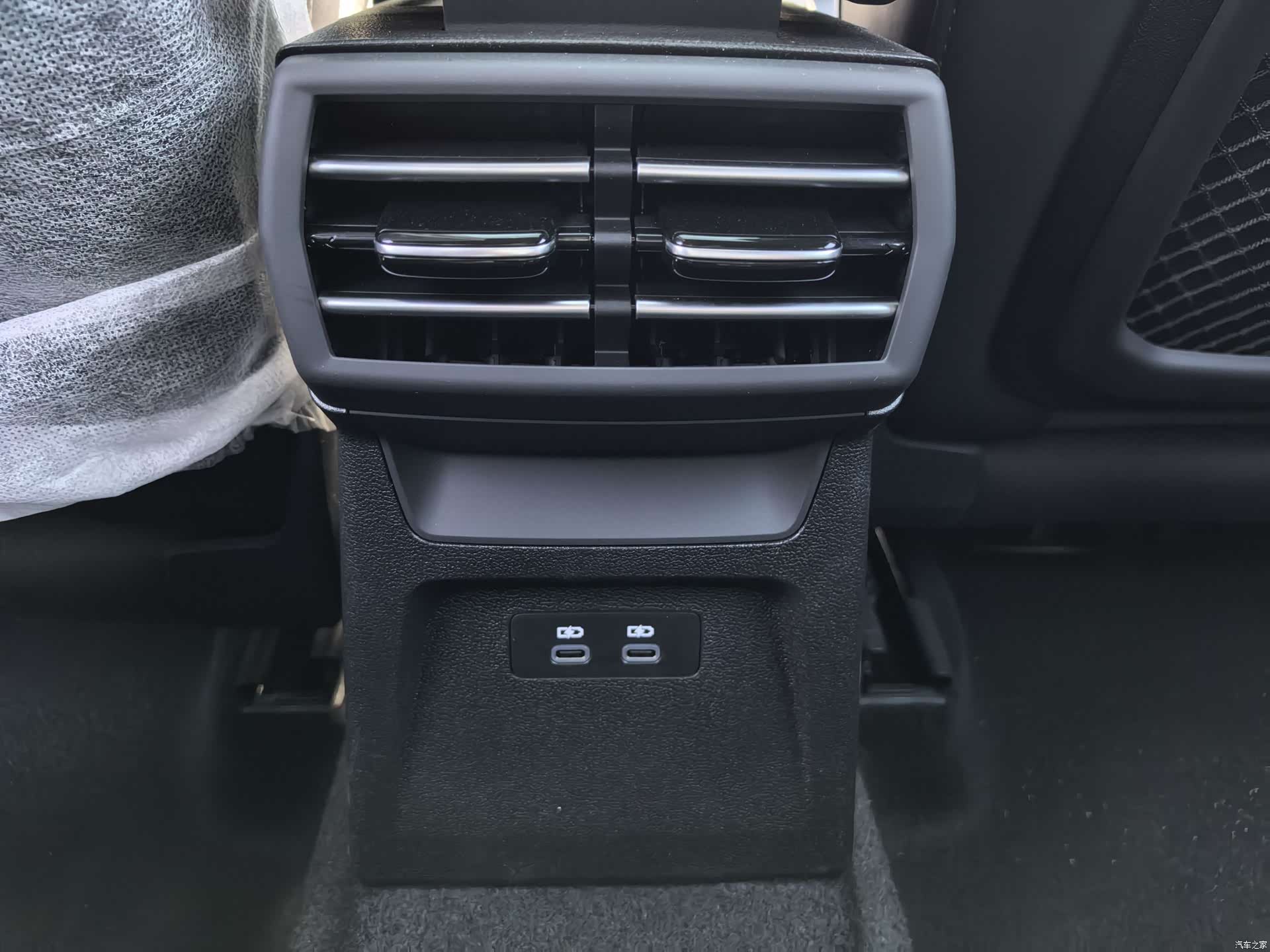 Audi Flying Spur, 2026 10