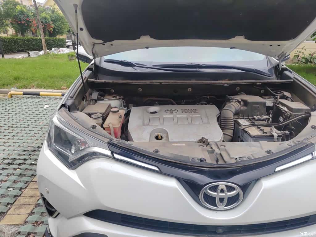 Toyota RAV4, 2018 21