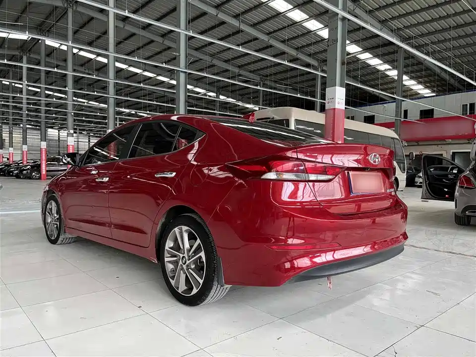 Hyundai Lead