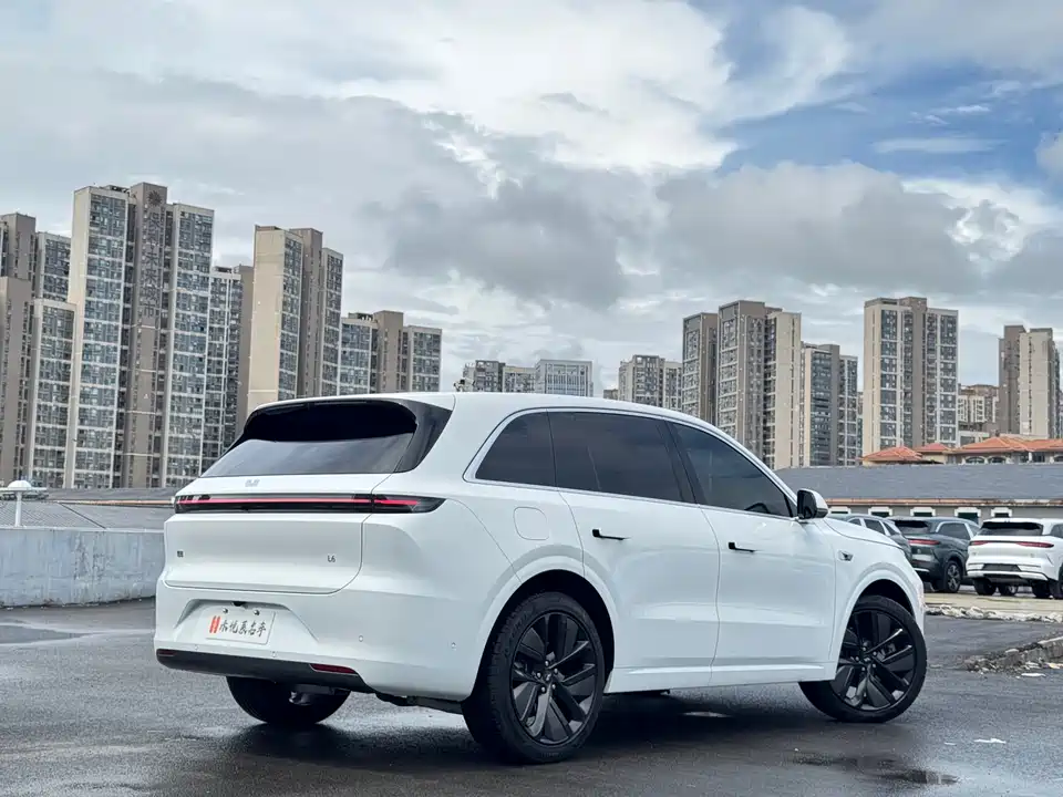 Li Auto Ideal L6