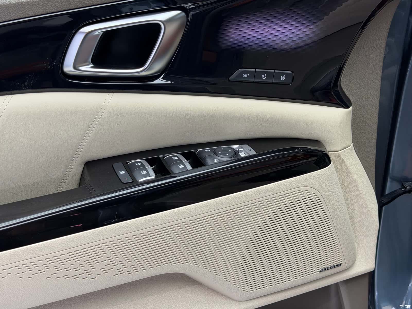 Kia Carnival, 2023 16