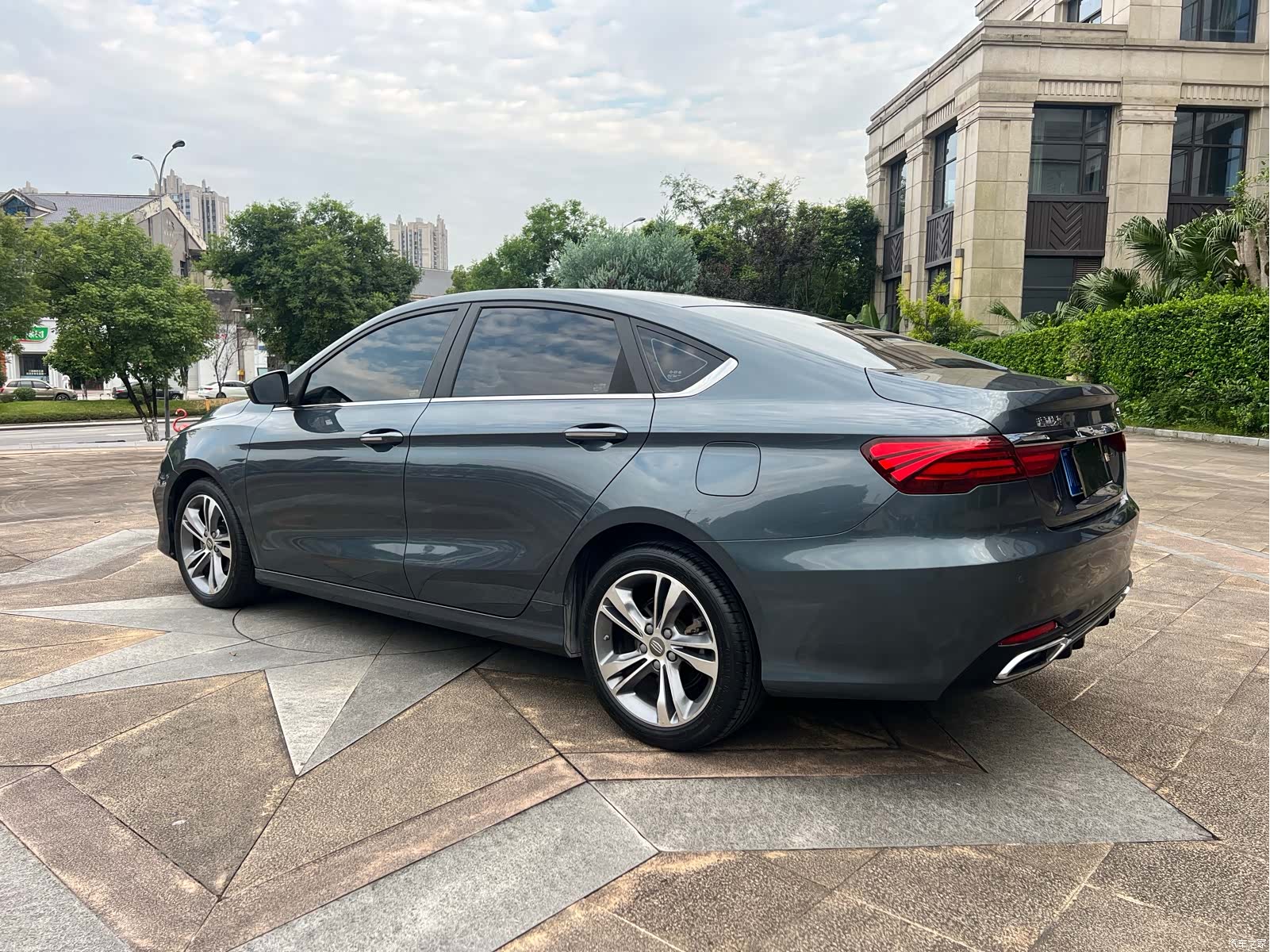 Geely Binray, 2019 4