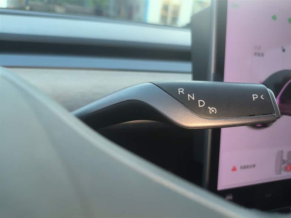Tesla Model 3 Tesla Model 3
